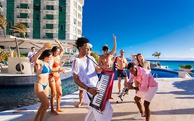 Sandos Cancun All Inclusive - Adults Only